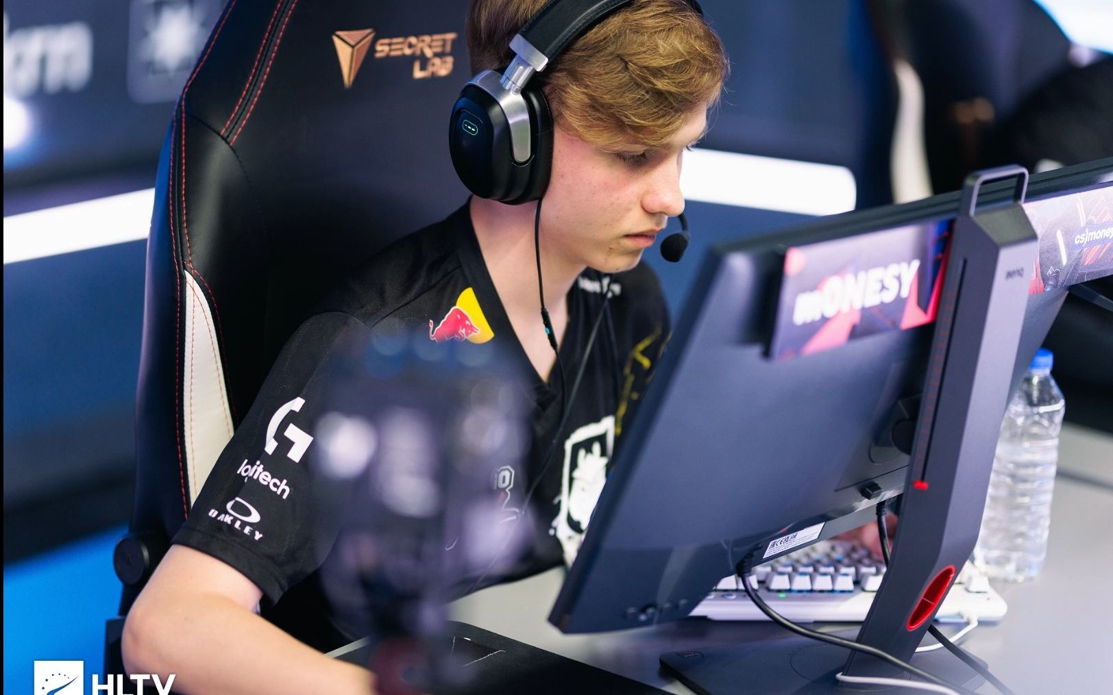 了两队各自 了两队各自