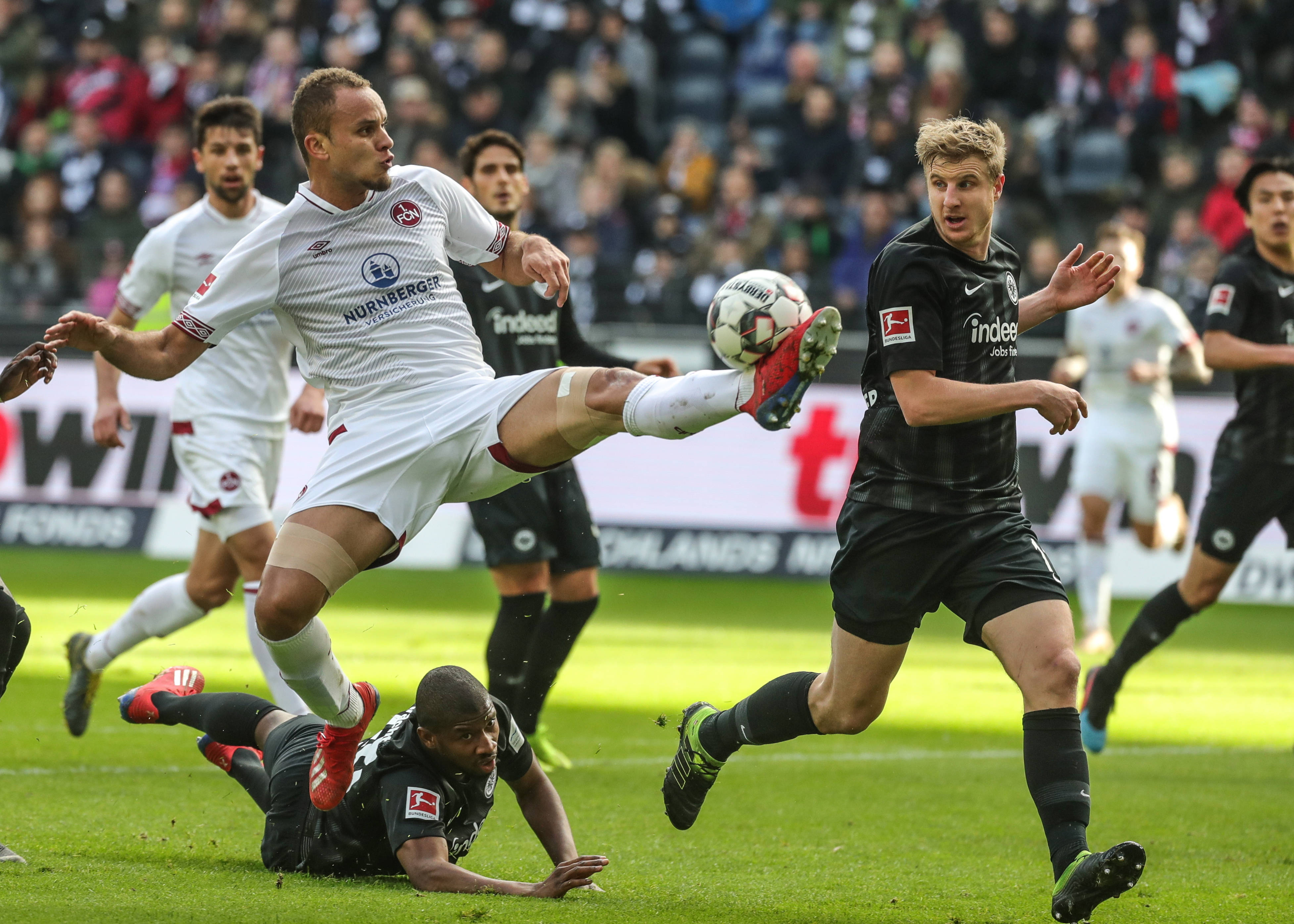 并不轻松 并不轻松