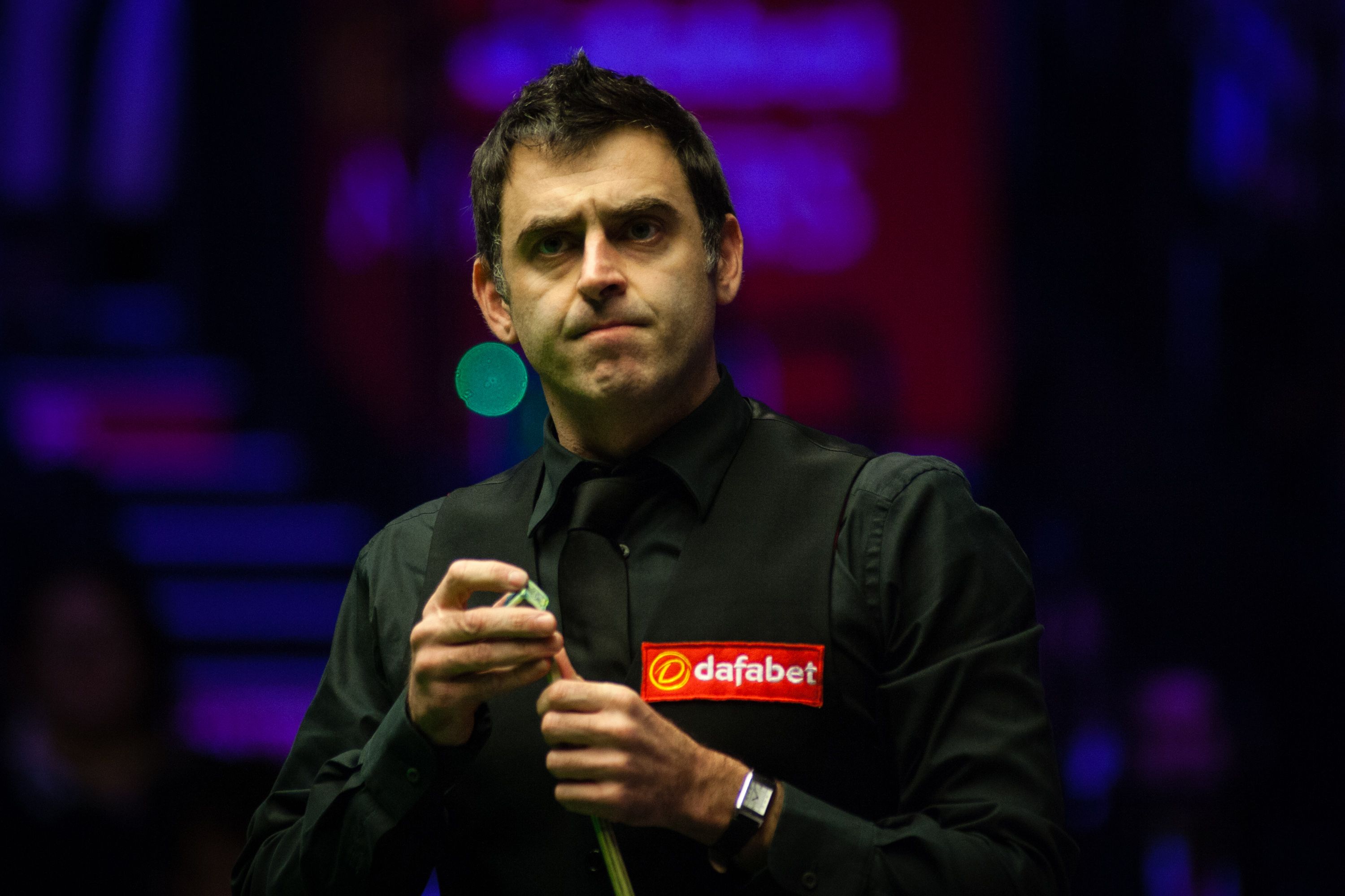 席下依旧保 席下依旧保