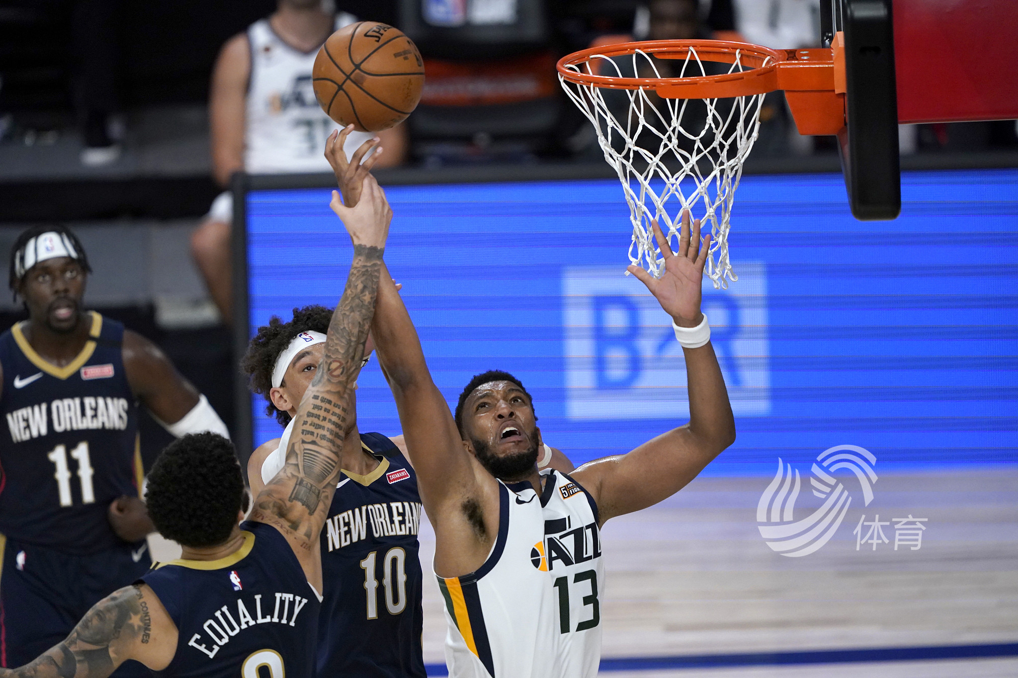 米兰绝平 米兰绝平