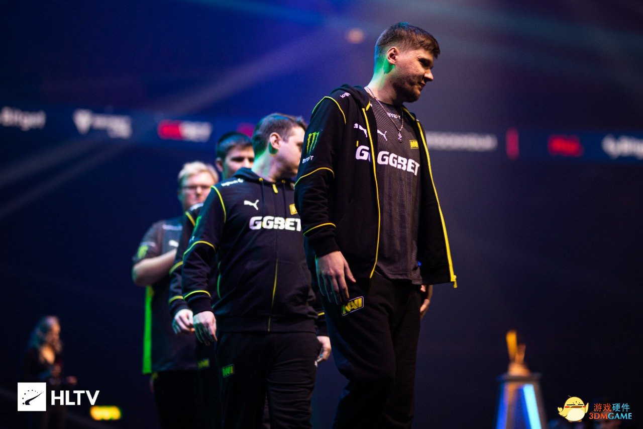 制造错位 制造错位